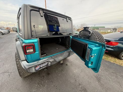 Used 2020 Jeep Wrangler Unlimited Sport image 22