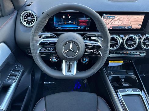 New 2026 Mercedes-Benz GLA 35 AMG 4MATIC image 4