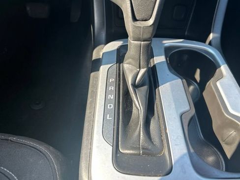 Used 2020 Chevrolet Colorado LT w/ LT Convenience Package RWD image 28