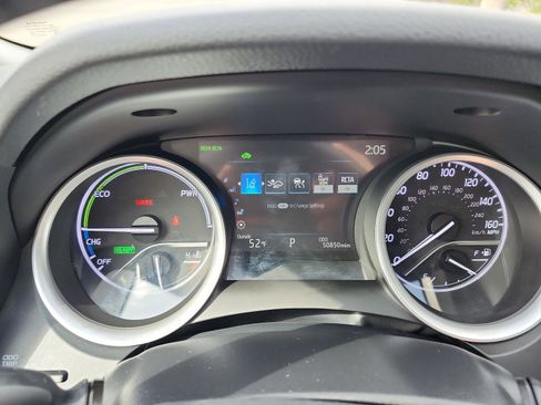 Used 2023 Toyota Camry XLE w/ Navigation Package image 23