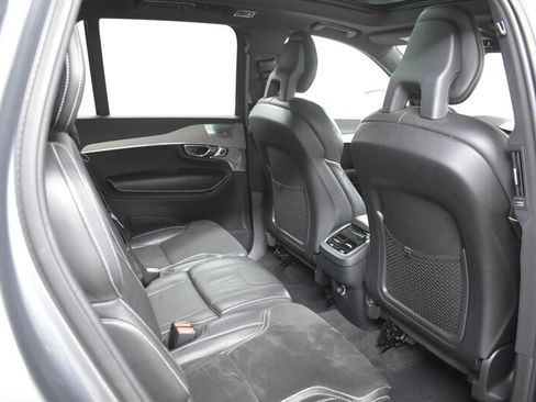 Used 2016 Volvo XC90 T6 R-Design w/ Protection Package Plus AWD/4WD image 29