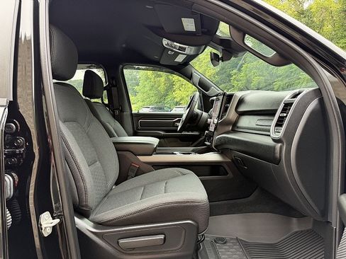 Used 2025 RAM 1500 Big Horn AWD/4WD image 22