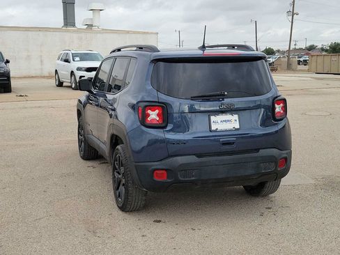 Used 2023 Jeep Renegade Altitude w/ Sun/Sound Group AWD/4WD image 6