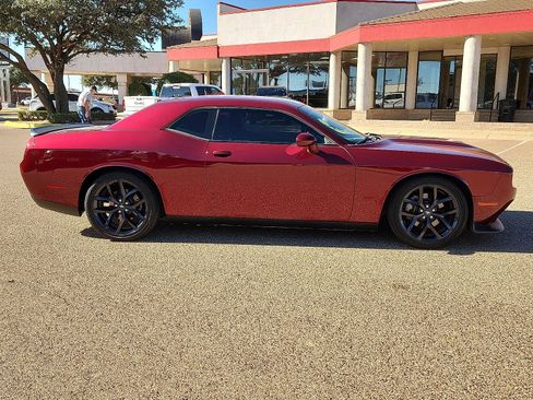 Used 2021 Dodge Challenger GT w/ Blacktop Package image 5