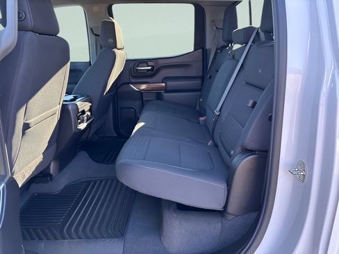 Used 2020 Chevrolet Silverado 1500 RST AWD/4WD image 12
