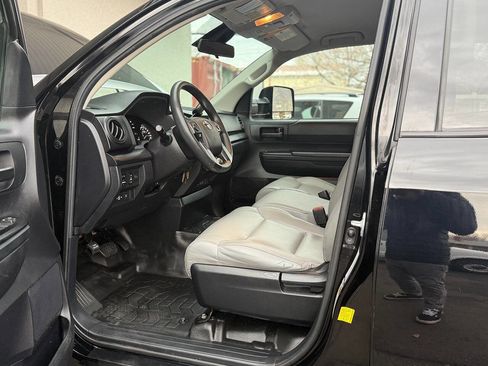 Used 2021 Toyota Tundra SR image 15