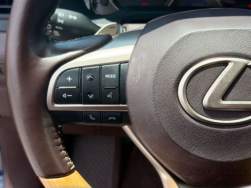 Used 2020 Lexus RX 350L FWD w/ Premium Package image 38