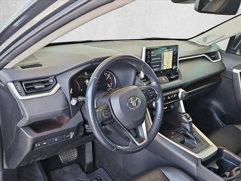 Used 2019 Toyota RAV4 Limited w/ Advanced Technology Package FWD image 10