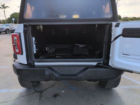 Used 2022 Ford Bronco Wildtrak AWD/4WD image 6