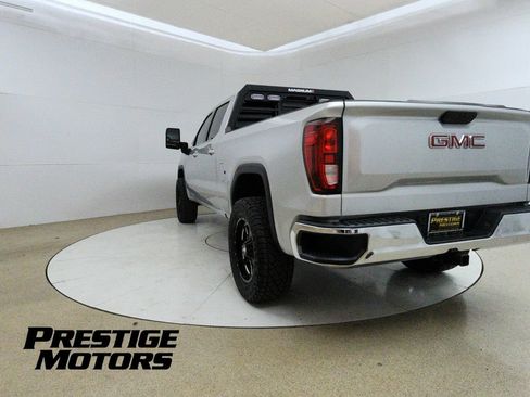 Used 2019 GMC Sierra 1500 SLE w/ Preferred Package AWD/4WD image 5