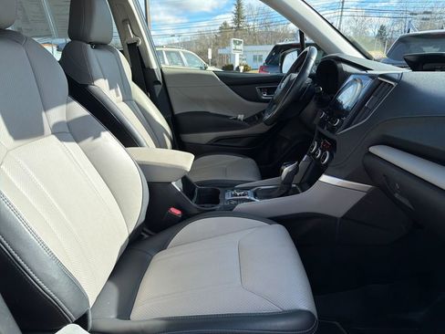 Certified 2023 Subaru Forester Limited image 41