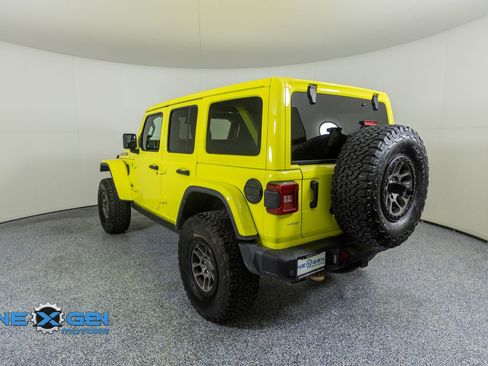 Used 2023 Jeep Wrangler Unlimited Rubicon 392 w/ Xtreme Recon 35" Tire Package AWD/4WD image 5