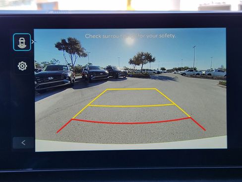 New 2026 Hyundai Santa Fe SE image 21