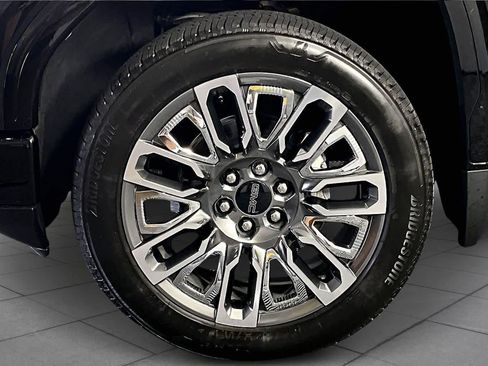 Certified 2026 GMC Sierra 1500 Denali Ultimate image 11