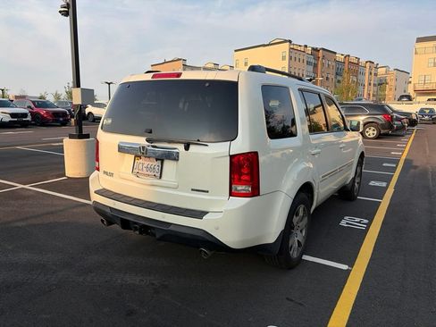 Used 2015 Honda Pilot Touring image 2