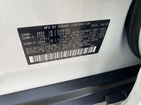 Used 2023 Subaru Outback Premium image 27