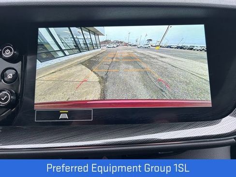 Used 2022 Buick Envision Essence w/ Sport Touring Package image 5