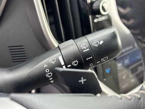 Used 2025 Subaru Ascent Limited w/ Popular Package #2 AWD/4WD image 41