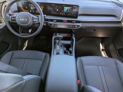Certified 2025 Kia Sorento X-Line EX AWD/4WD image 15