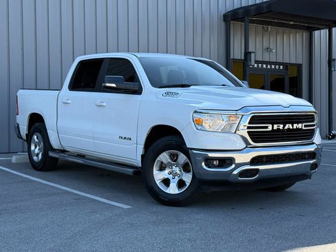 Used 2021 RAM 1500 Big Horn AWD/4WD image 3