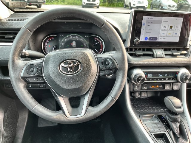 Used 2024 Toyota RAV4 XLE w/ Convenience Package AWD/4WD image 14