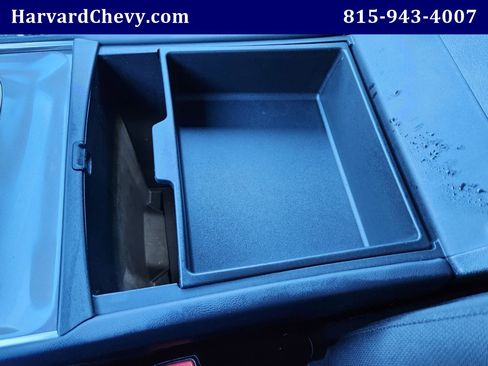 Used 2025 GMC Acadia Elevation image 12