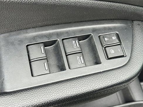 Used 2022 Honda Pilot Sport image 14