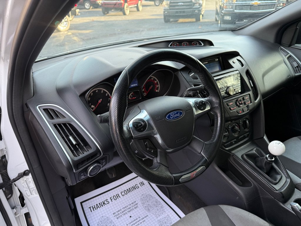 Used 2014 Ford Focus ST FWD image 28