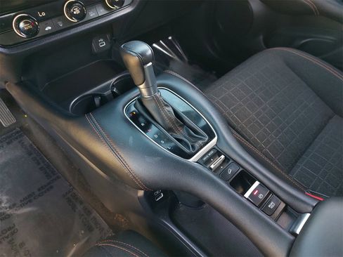 Used 2023 Honda HR-V Sport image 25