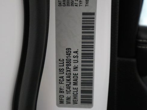 Used 2023 Jeep Grand Cherokee L Laredo AWD/4WD image 36