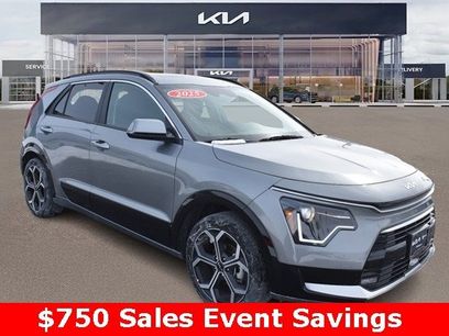 New 2025 Kia Niro EX Touring