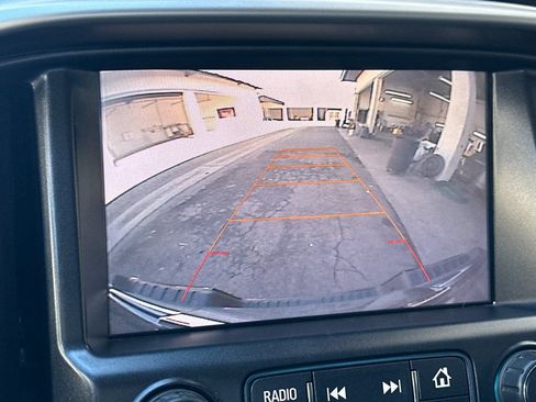 Used 2016 Chevrolet Colorado LT w/ LT Convenience Package image 25