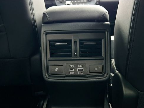 New 2026 Subaru Outback Limited AWD/4WD image 32