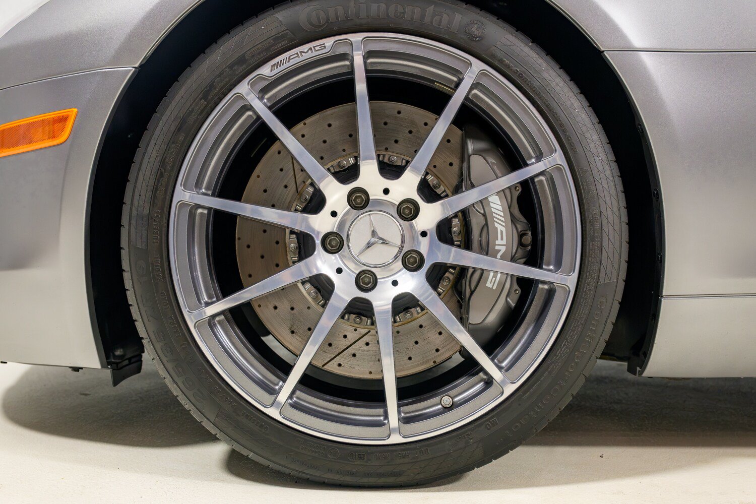 Used 2011 Mercedes-Benz SLS AMG Coupe image 15