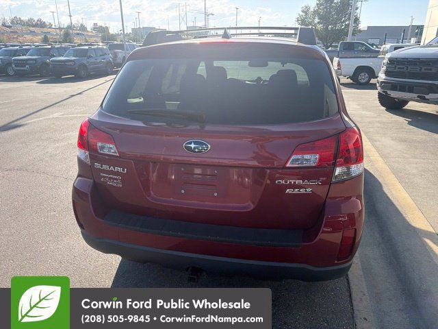 Used 2014 Subaru Outback 2.5i Premium AWD/4WD image 8