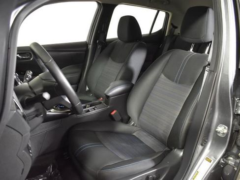 Certified 2024 Nissan Leaf SV Plus w/ Protection Package FWD image 9