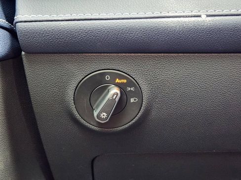 New 2026 Volkswagen Taos SEL AWD/4WD image 13