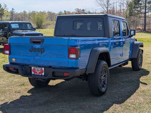 New 2026 Jeep Gladiator Sport image 7