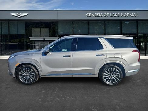 Used 2025 Hyundai Palisade Calligraphy image 6