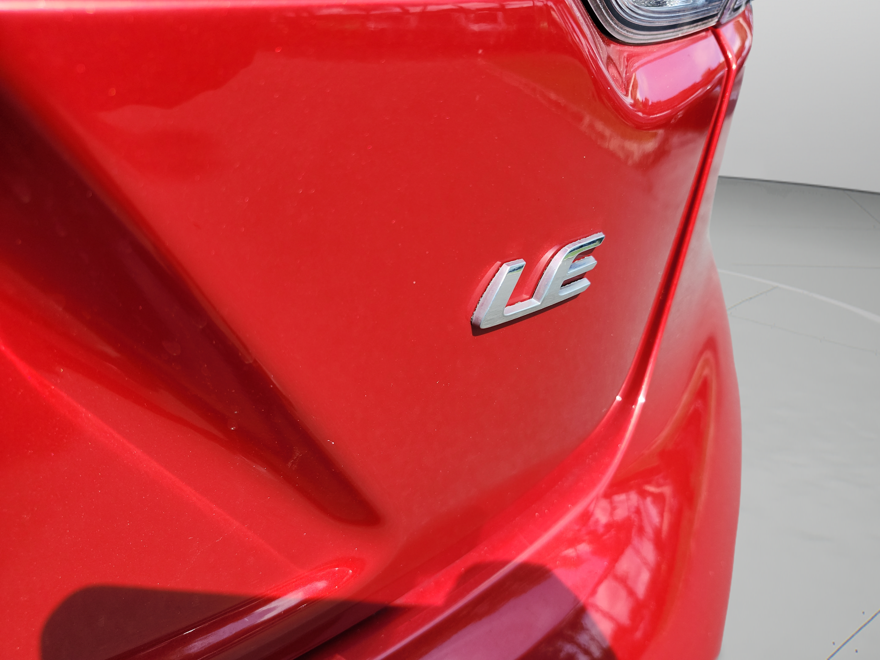 Used 2020 Toyota Corolla LE FWD image 29