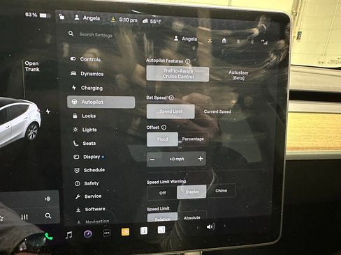 Used 2021 Tesla Model Y Long Range image 31