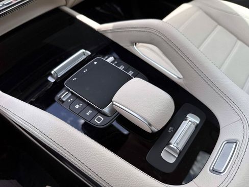 Certified 2026 Mercedes-Benz GLS 450 4MATIC image 30