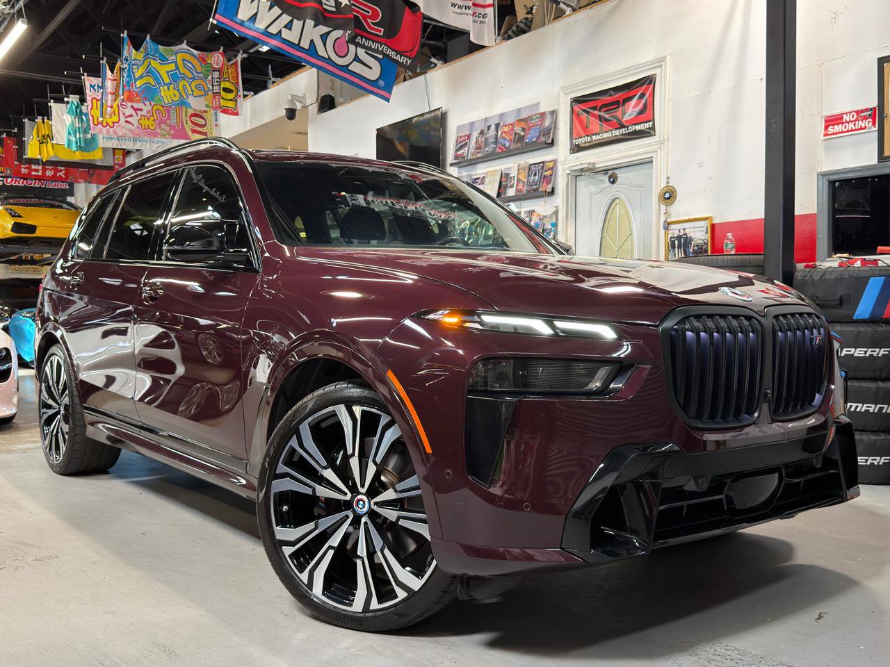 Used 2023 BMW X7 M60i w/ Executive Package AWD/4WD image 1