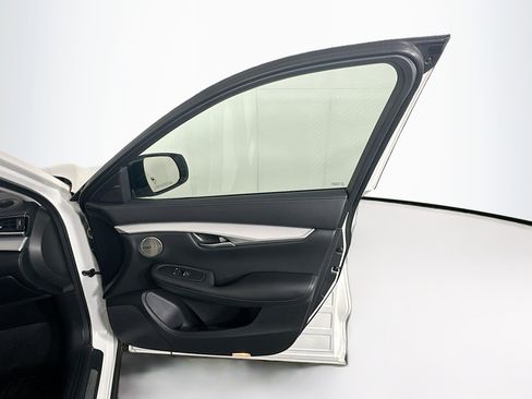 Used 2020 INFINITI QX50 Sensory w/ Climate Package image 32