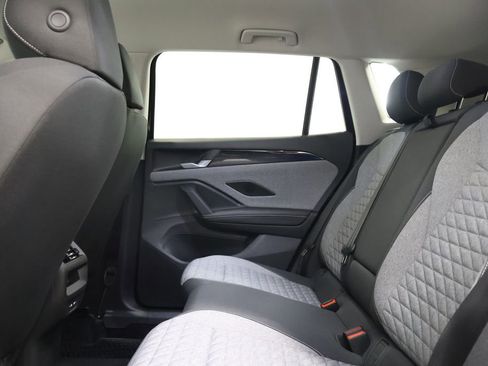 New 2026 Volkswagen Tiguan S image 25