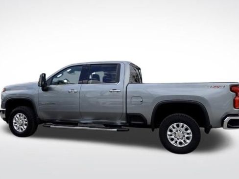 Used 2024 Chevrolet Silverado 2500 LTZ w/ LTZ Convenience Package AWD/4WD image 8
