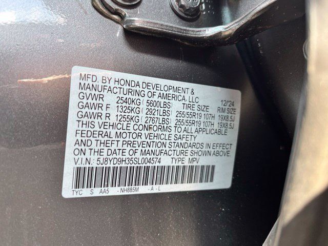 Used 2025 Acura MDX FWD image 14