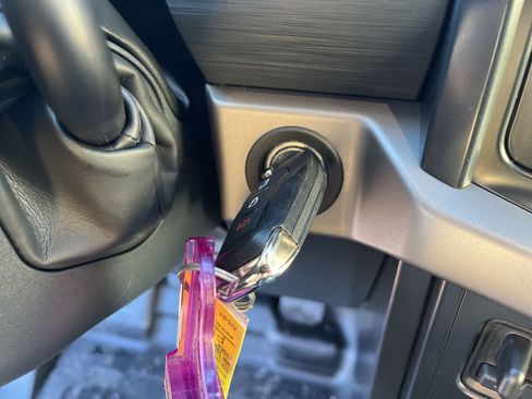 New 2025 Ford F150 XL w/ Equipment Group 103A High image 12