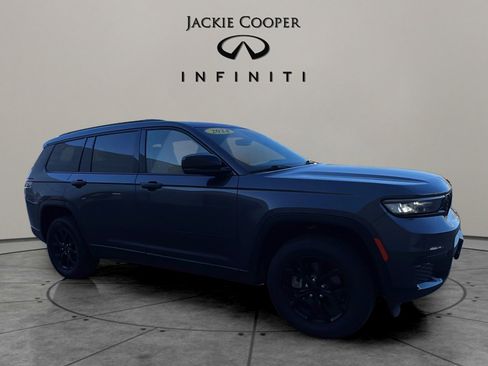 Used 2024 Jeep Grand Cherokee L Laredo image 7