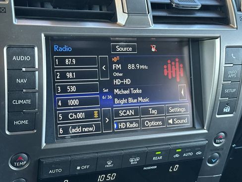 Used 2021 Lexus GX 460 Premium w/ Premium Package AWD/4WD image 21